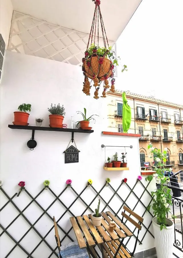 Ferienwohnung Casa Pirri Palermo Privatunterkunft